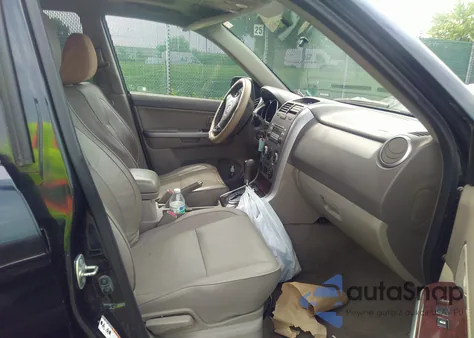 2006 Suzuki Grand Vitara Luxury из США, поврежденный, VIN JS3TD947664104590